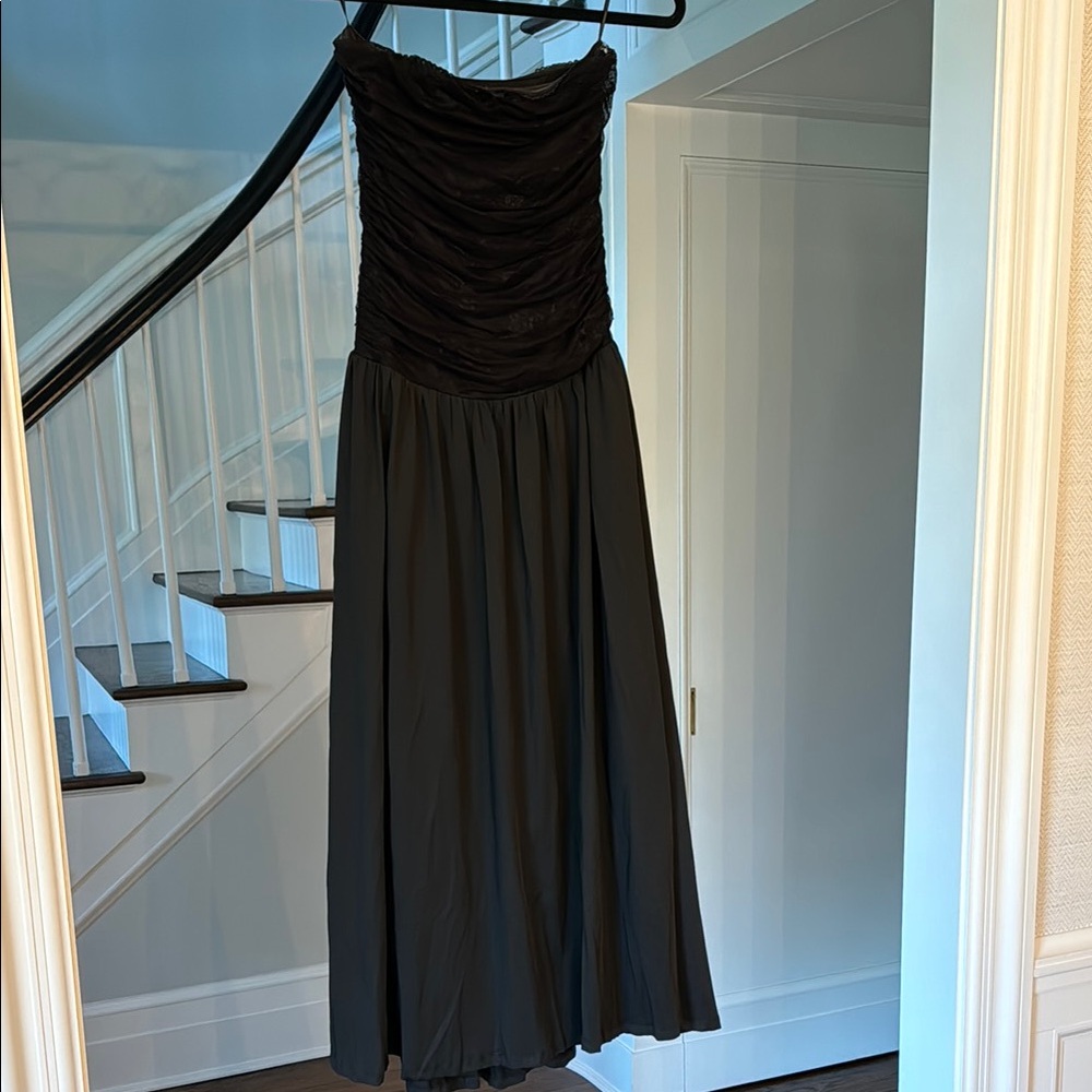 Nia Elegant Black Strapless Evening Dress